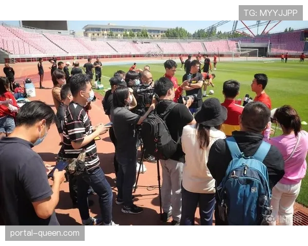 意甲俱乐部联合举办公开训练日，各地球迷可免费申请观摩